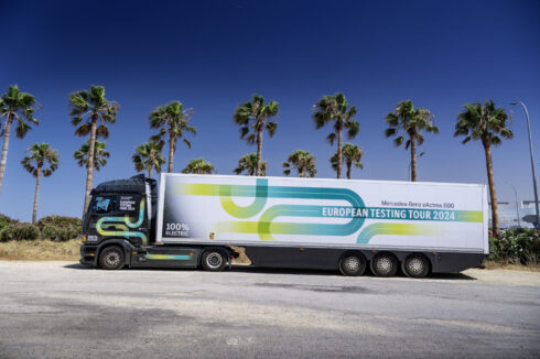 eActros-ekipagen har nått den sydligaste punkten i Europa - spanska Tarifa. Foto: Daimler Trucks.