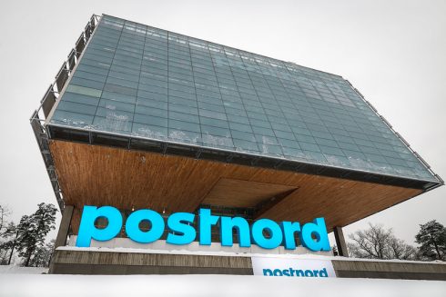 Postnord sänker hastigheten för att uppnå klimatmålen. Foto: Postnord.