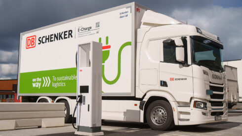 I Sverige samlar DB Schenker kunskap om elektrifieringen av tung trafik genom E-Charge-projektet, där deltagandet leds av DB Schenker Consulting. Foto: DB Schenker