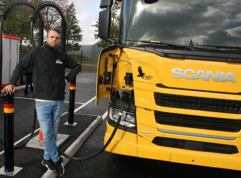 "Jag är besviken över regeringens drivmedelspolitik", säger Victor Falkenklev, vd Falkenklev Logistik. Foto: Tommy Paremo.