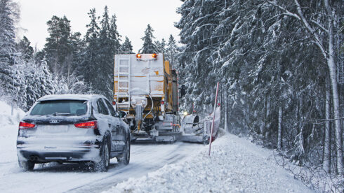   Regeringens förslag sågas. ”Det handlar om pengar”, säger Ulf Jönsson på Ulf Jönssons Åkeri. Foto: Marcus Marceti.