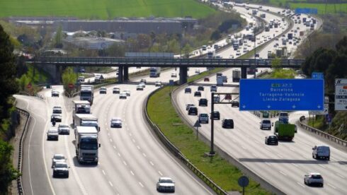 IRU vill se fler vägar att gå för miljövänligare transporter. Foto: IRU.